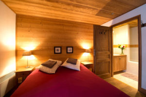 bedroom in chalet boubou in tignes