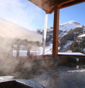 Chalets with hot tubs in Tignes and Val d'Isere